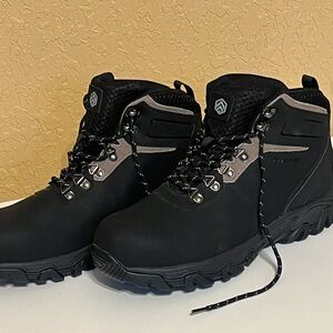 Larnmern Men's Steel Toe Work Boots Size 12 Brand New Without Tags Or Box